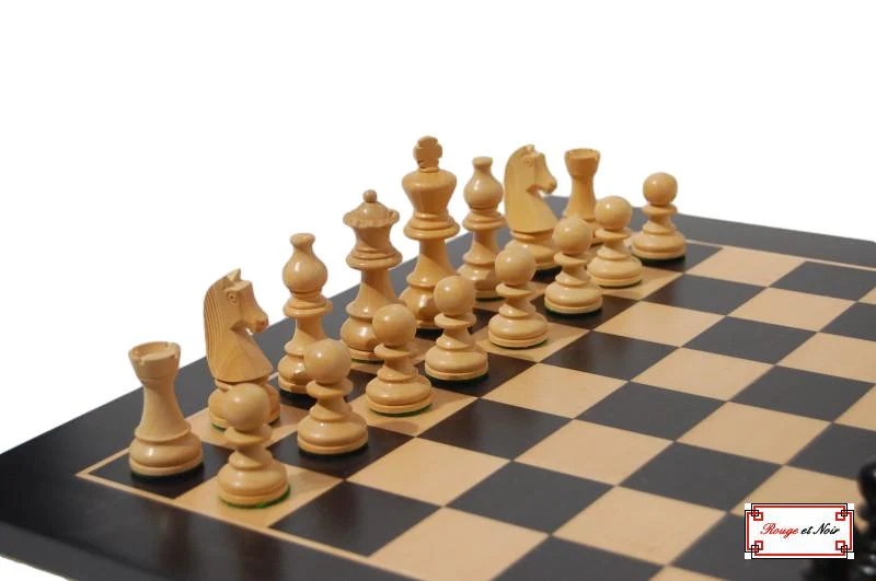 Ensemble jeu d'échecs Club Noir en Sycomore et Poirier teinté - Pièces buis teinté - Image 3