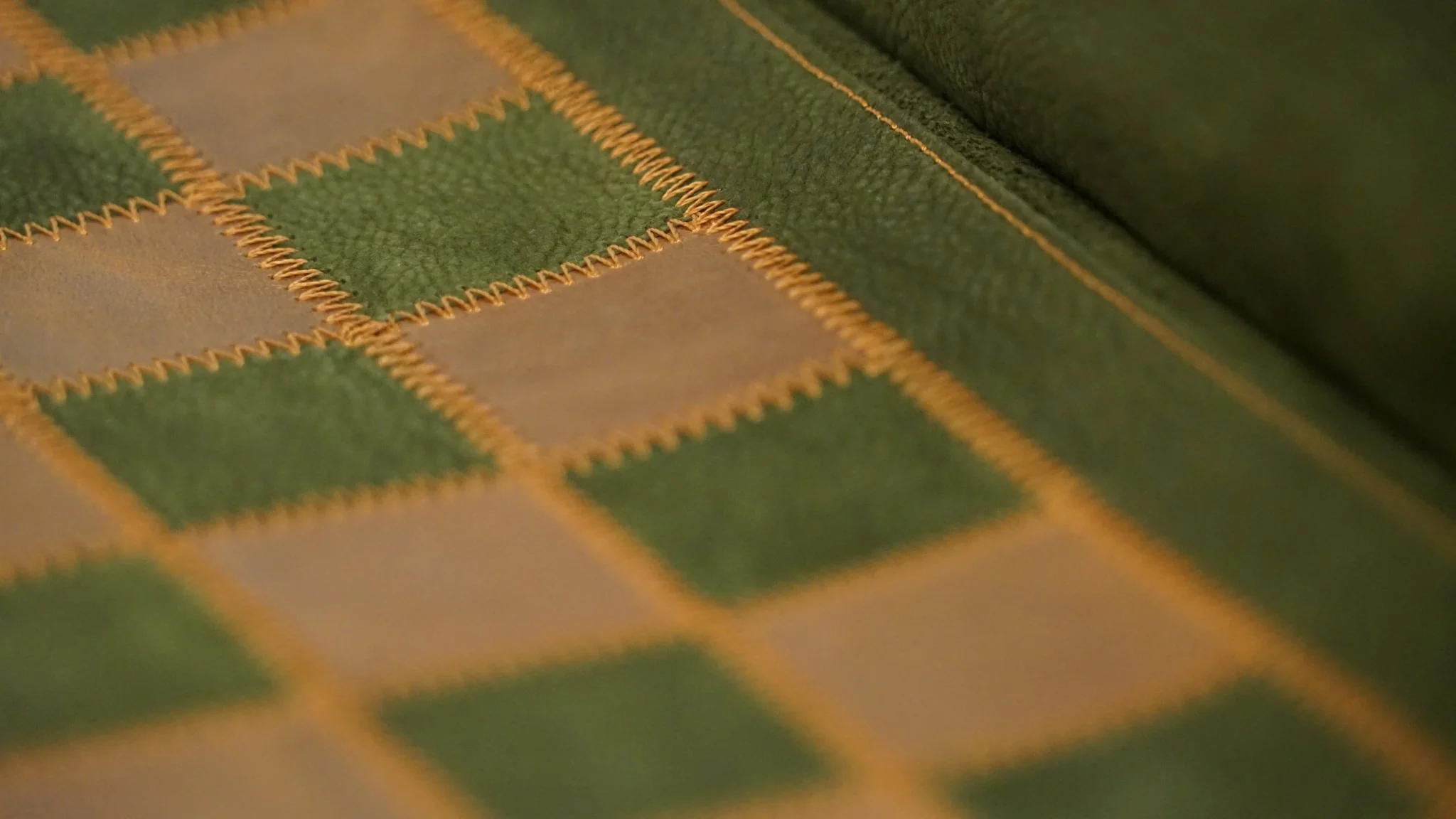 Ensemble jeu d'échecs en cuir - magnétique - Vert / Marron - mélia games - Image 6