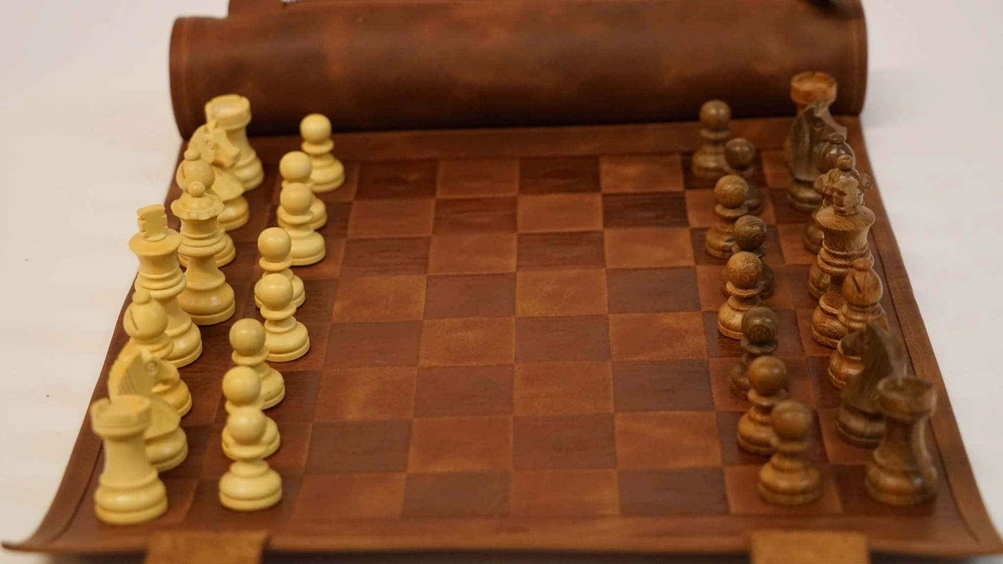 Ensemble jeu d'échecs en cuir - magnétique - Marron - mélia games - Image 10