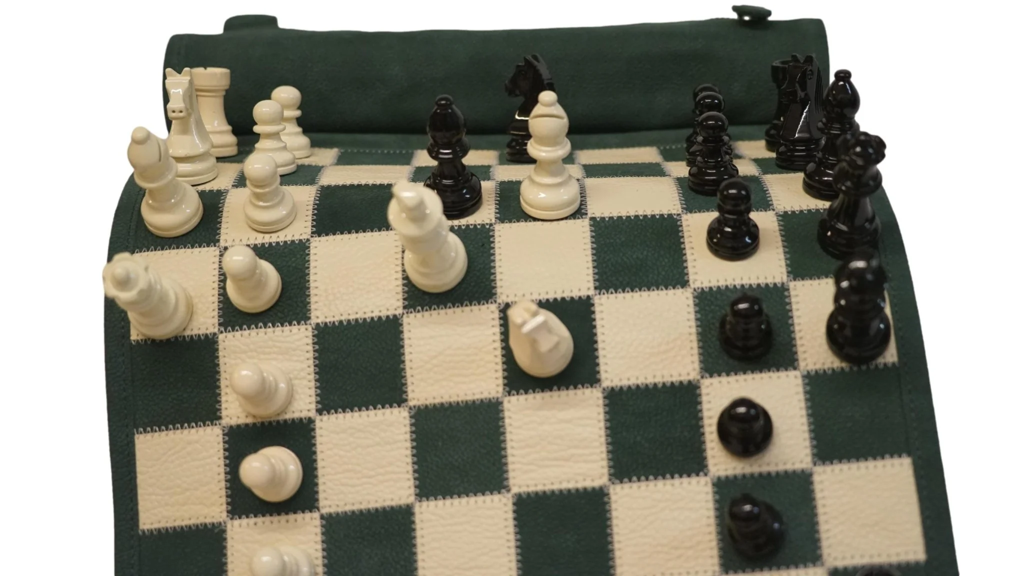 Ensemble jeu d'échecs en cuir - magnétique - Vert - mélia games - Image 3