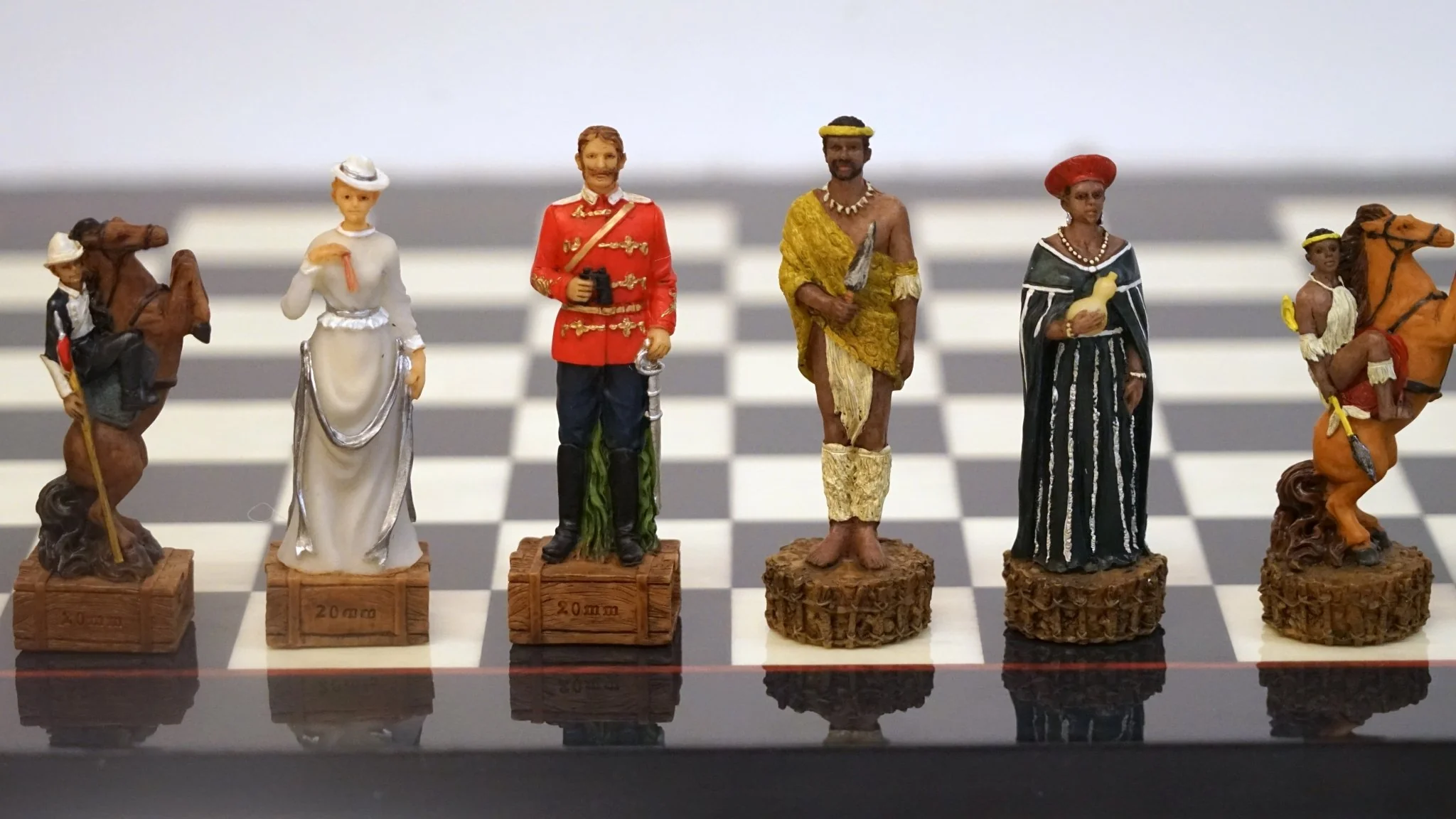 Ensemble les anglais contre les zoulous  - Laqué noir - Image 2