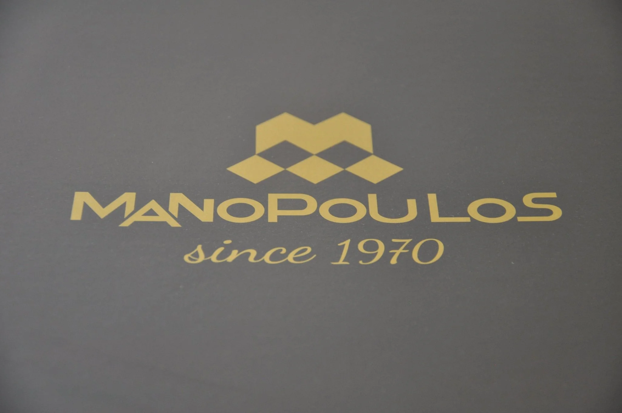 Ensemble jeu d'échecs en laiton et perle - coffre bois - Manopoulos - Image 10